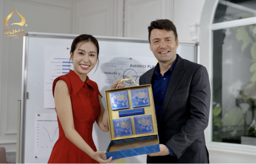 优雅的伴侣礼物——传统与现代文化的交叉