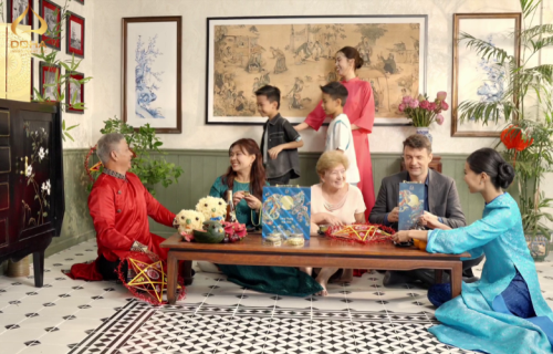 ✨ 满月日提供“黄月”蛋糕 让我们一起快乐、繁荣吧💛