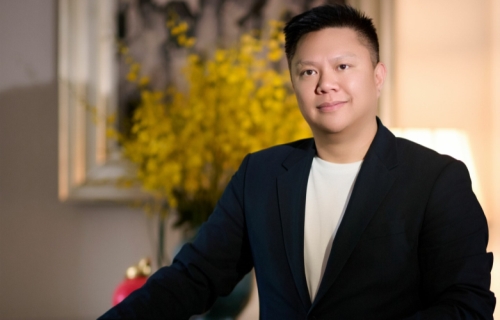 Mở Hộp quà Long Mã cùng Mr. Valentin Trần - Chủ tịch Miss Universe Việt Nam ✨🎁