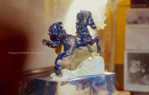 Một tạo tác đẹp được giữ lại bởi điều gì: hình thức hay linh hồn?