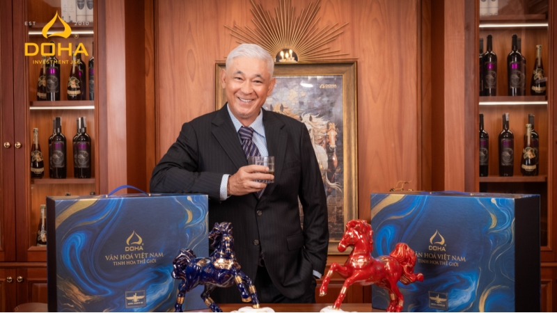 演員董裕基分享了他對DOHA JSC兩件作品的真誠感受。